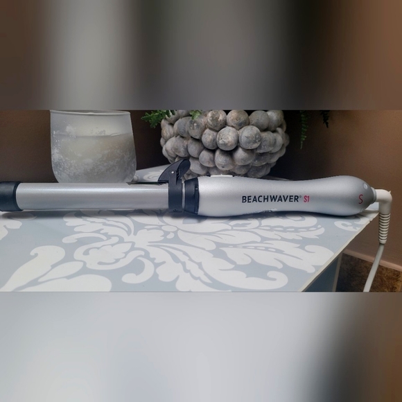 The Beachwaver Co. Other - Beachwaver S1